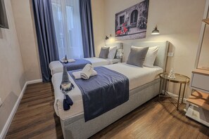 Luxury Suite | Desk, laptop workspace, soundproofing, free WiFi - Sette Vele Rooms  (Trieste)
