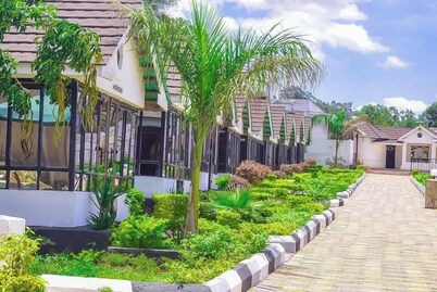 Falls View Resort Nabuyole