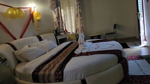 Deluxe Cottage, Garden View | Free WiFi, bed sheets