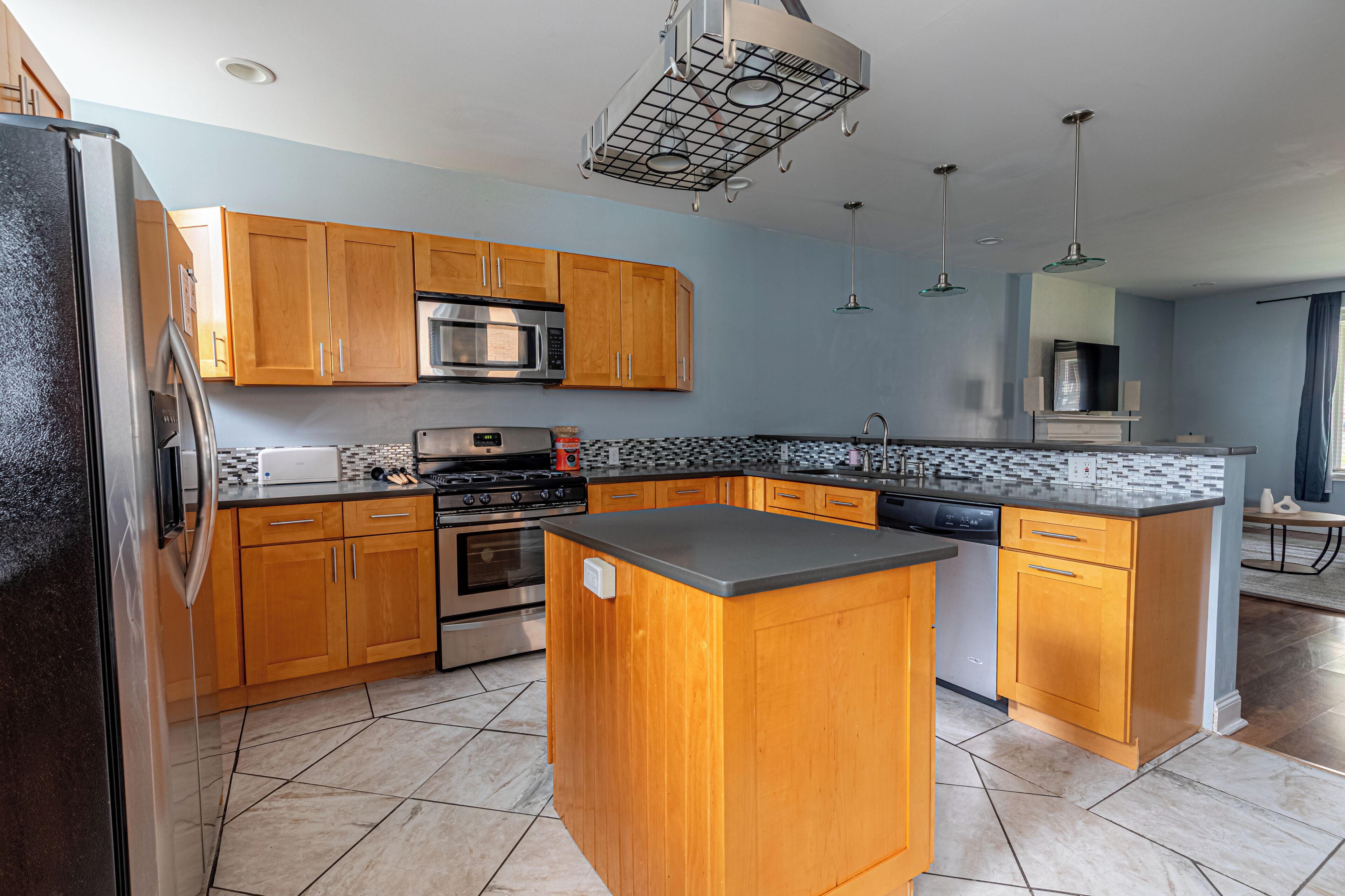 Microwave, oven, stovetop, dishwasher