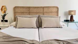 Chambre familiale | Bureau, accès au Wi-Fi (inclus), accessible en fauteuil roulant