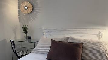 Double Room | Desk, free WiFi, wheelchair access