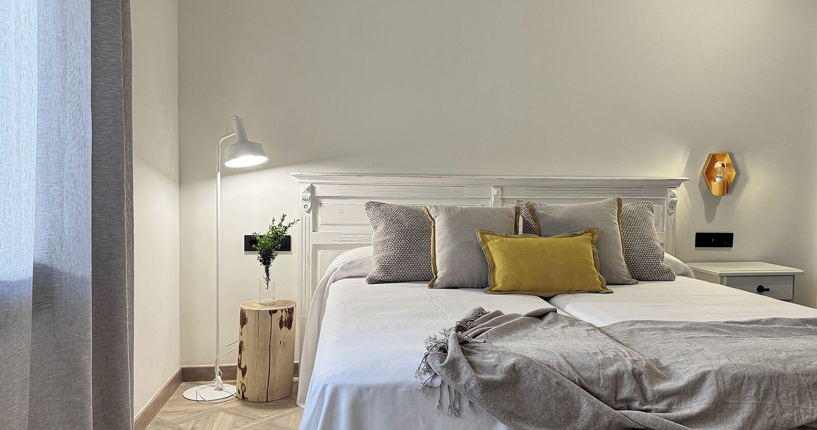 Kahden hengen huone (yksi tai kaksi sänkyä) | Työpöytä, ilmainen Wi-Fi, pääsy pyörätuolilla