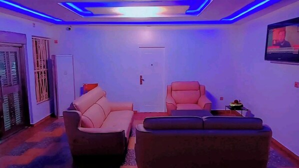 Desk, laptop workspace, free WiFi