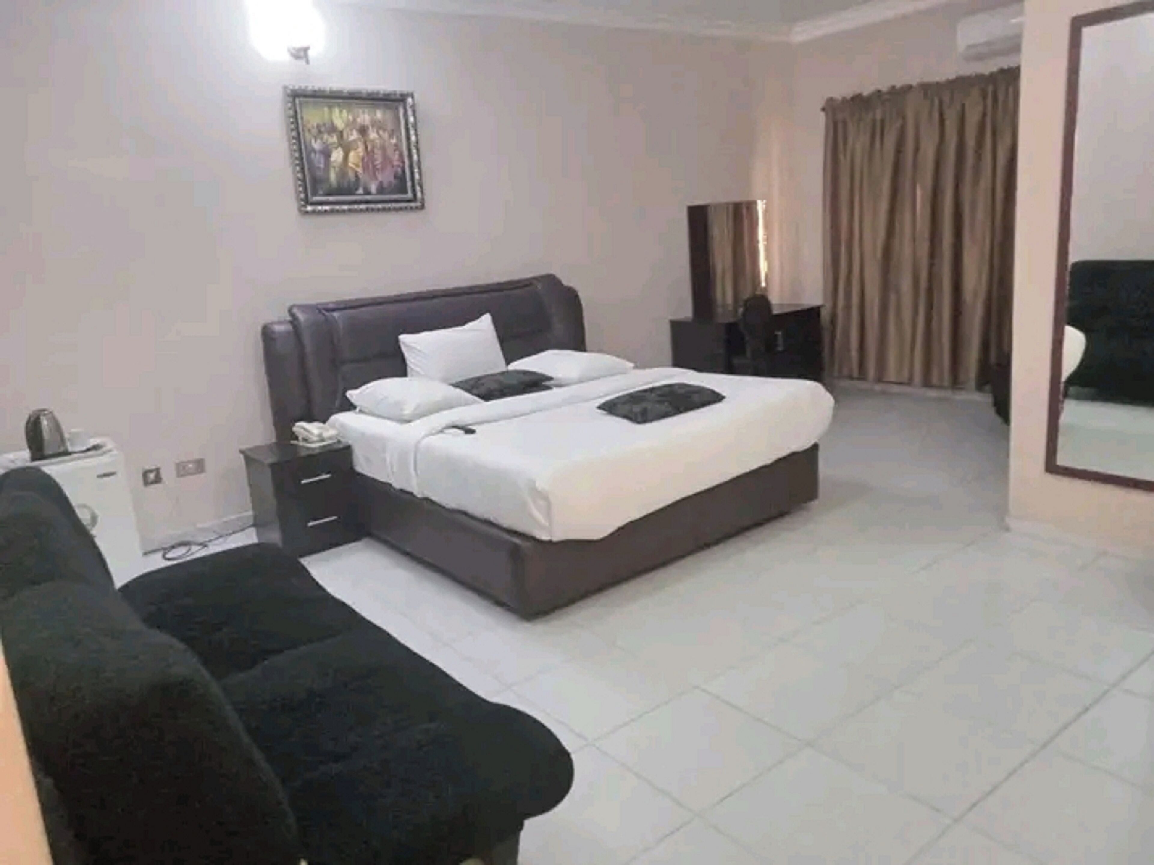 Phòng Executive, không hút thuốc | Bàn, khu vực làm việc phù hợp cho laptop 