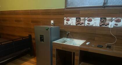 Cuarto estilo rústico tranquilo y céntrico