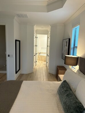 3 chambres, fer et planche à repasser, accès Internet, draps fournis