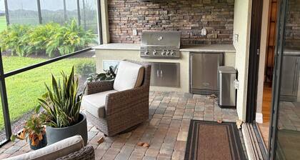 Lakewood National Golf Club - Tennis - Pickleball - Resort Pool - Tiki Bar