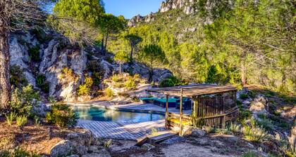 Chambre d'hÎtes 'Le Sabel - Chambre Bleue' avec vue sur la montagne, piscine partagée