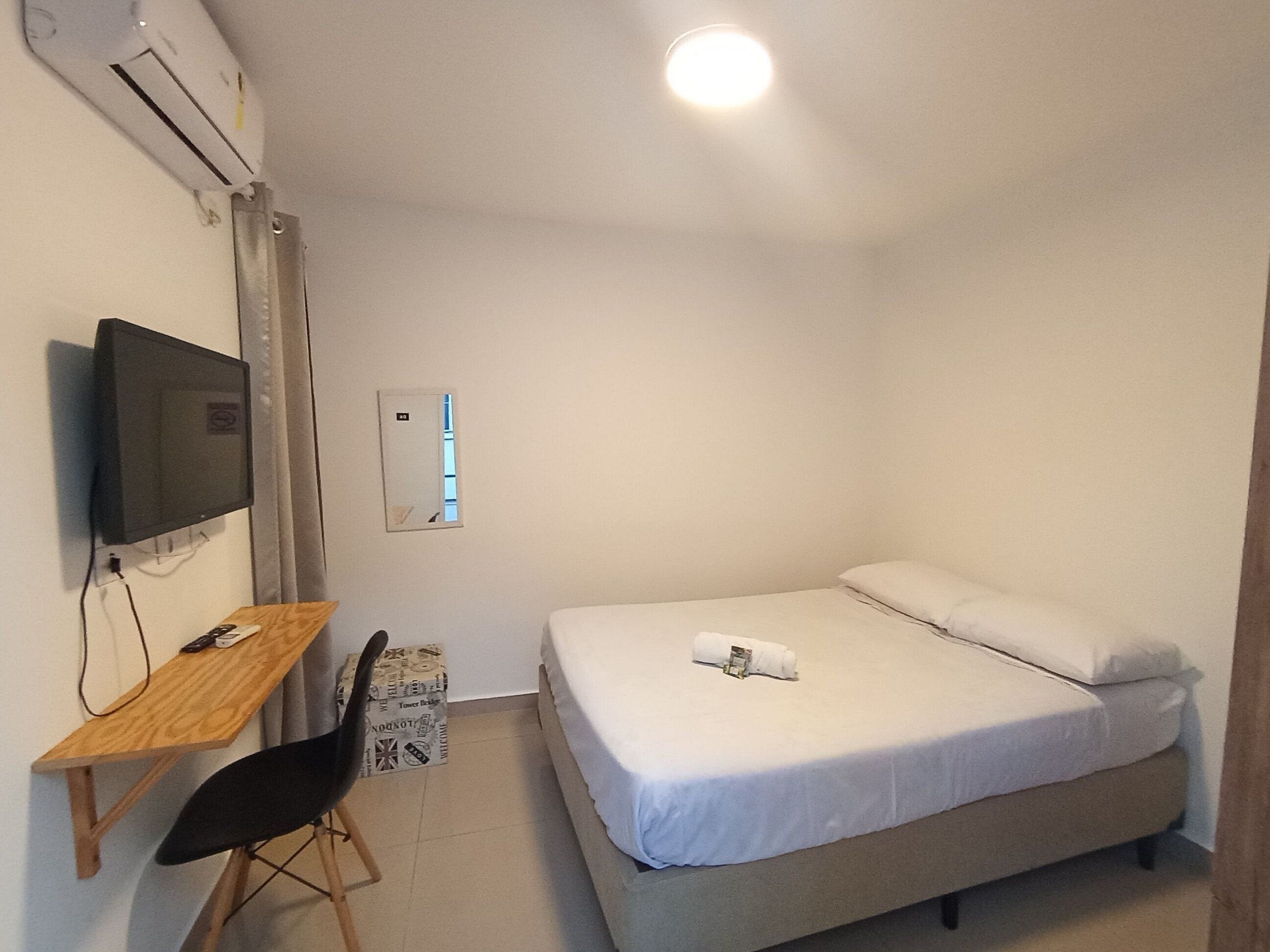 Suite | Iron/ironing board, free WiFi