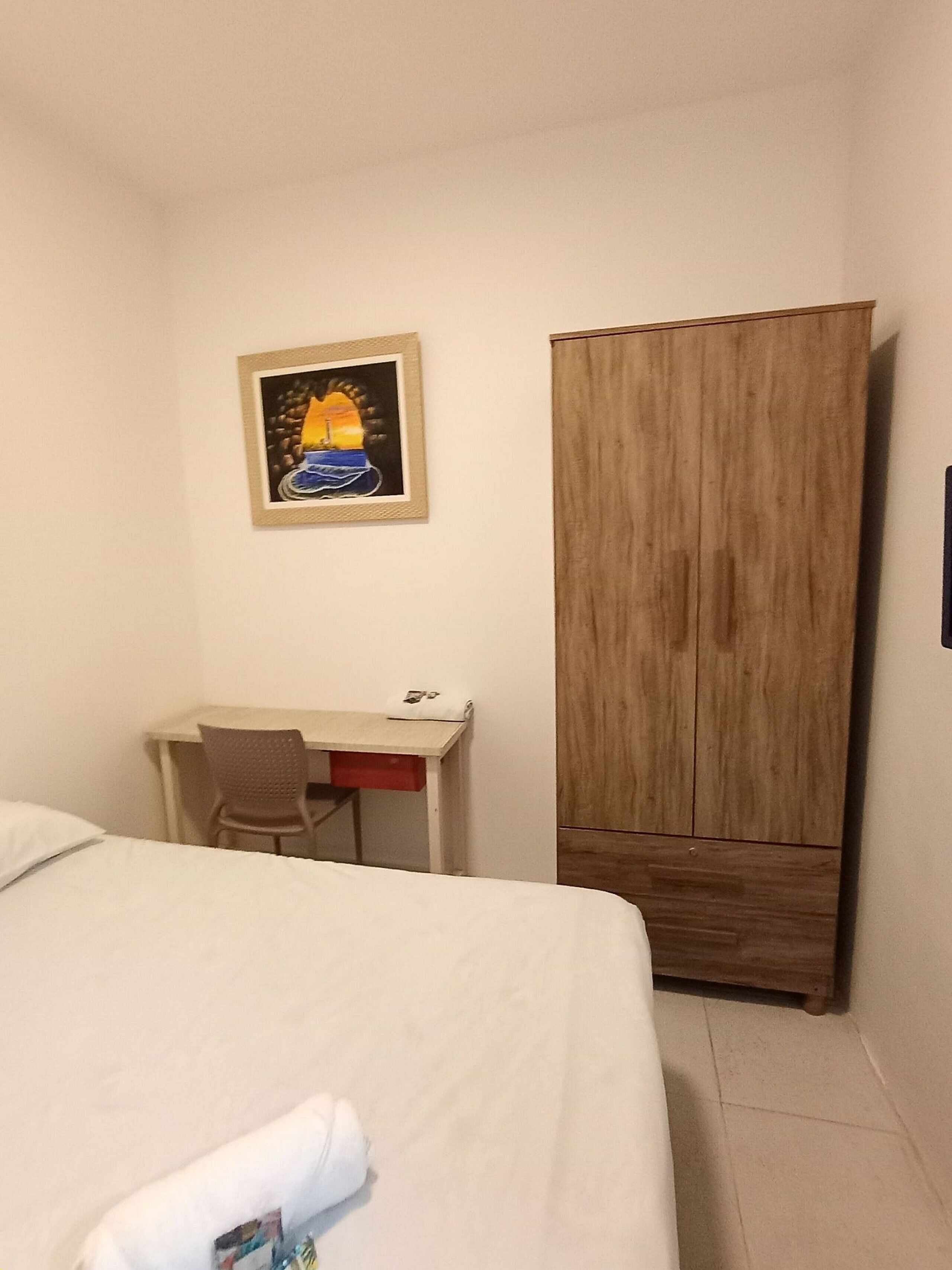 Basic Suite | Iron/ironing board, free WiFi