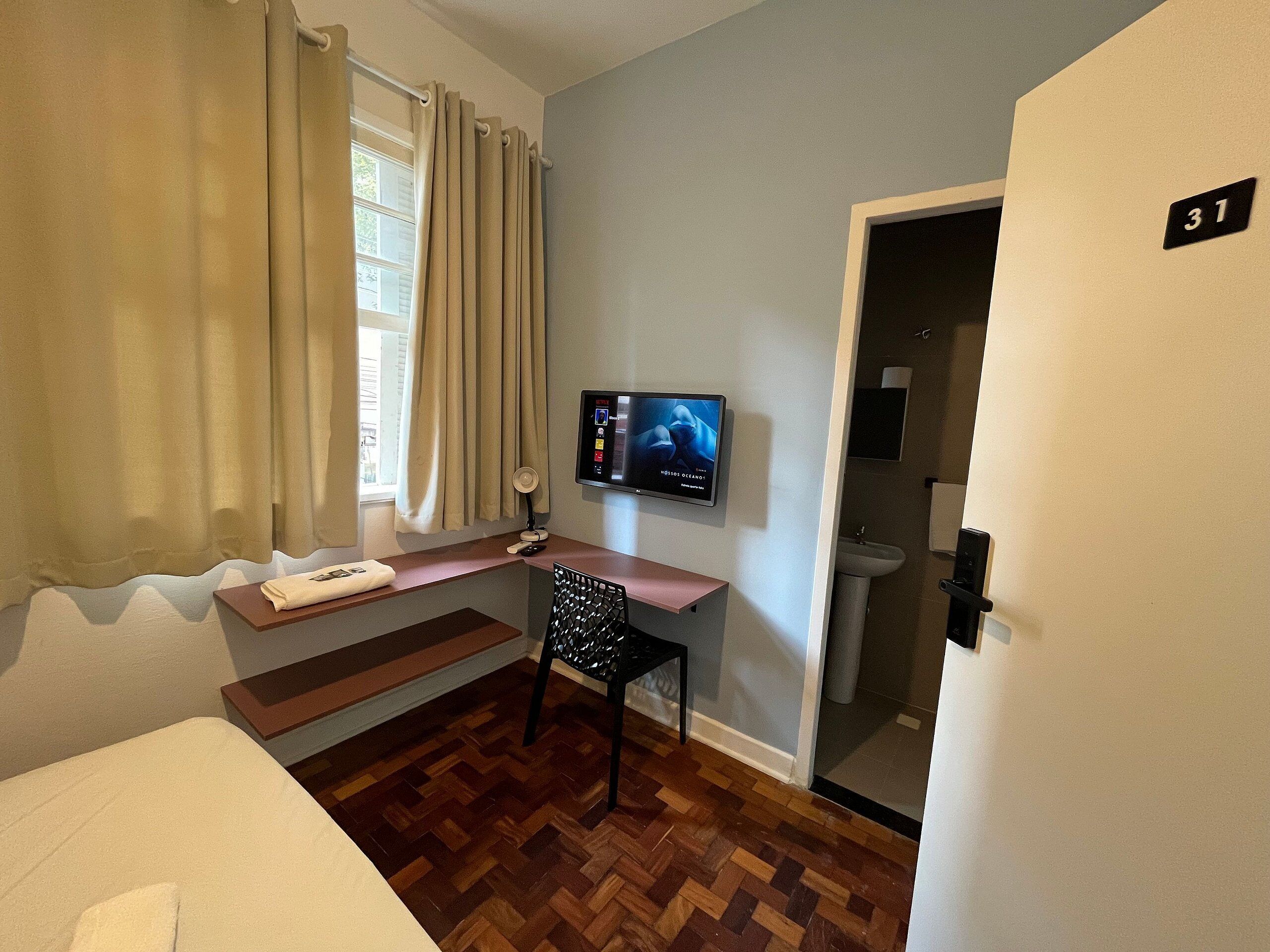 Suite Basic | Ferro/asse da stiro, Wi-Fi gratuito