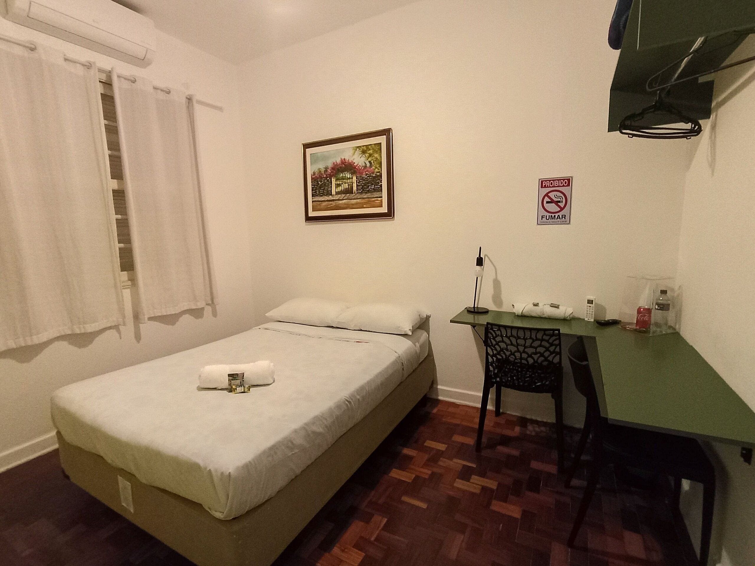 Basic Suite | Iron/ironing board, free WiFi