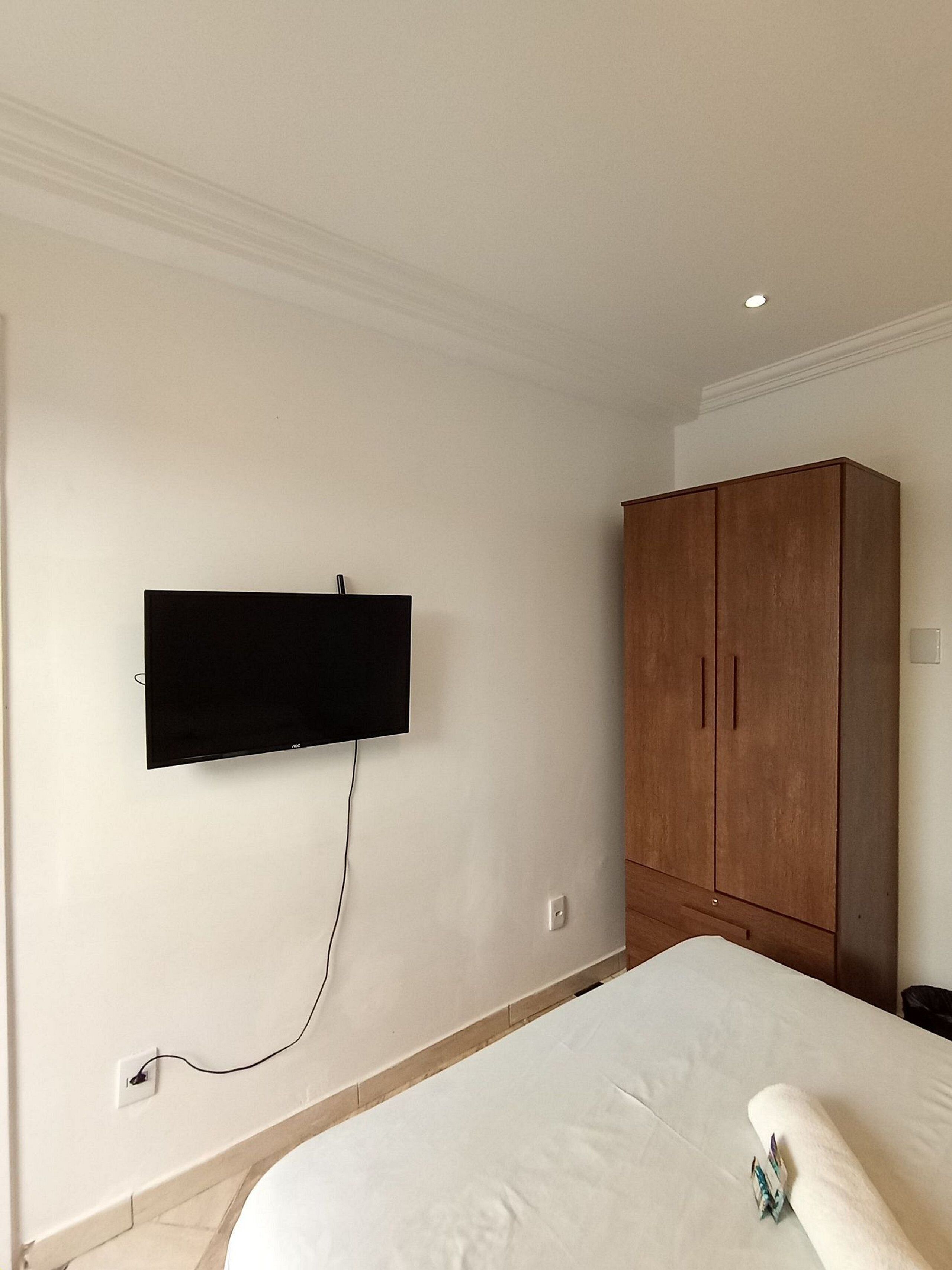 Basic Double Room | Iron/ironing board, free WiFi