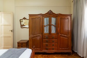 1 chambre, fer et planche Ă repasser, lit parapluie, Wi-Fi gratuit