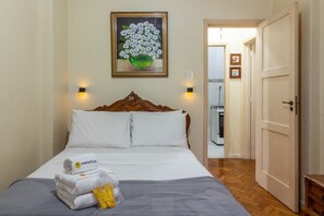 1 bedroom, iron/ironing board, travel cot, free WiFi