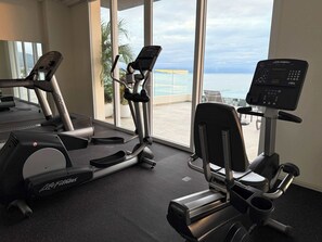 Fitness facility - Oceanfront: 10 steps To 5 Miles of Sandy Beach (Bucerías)