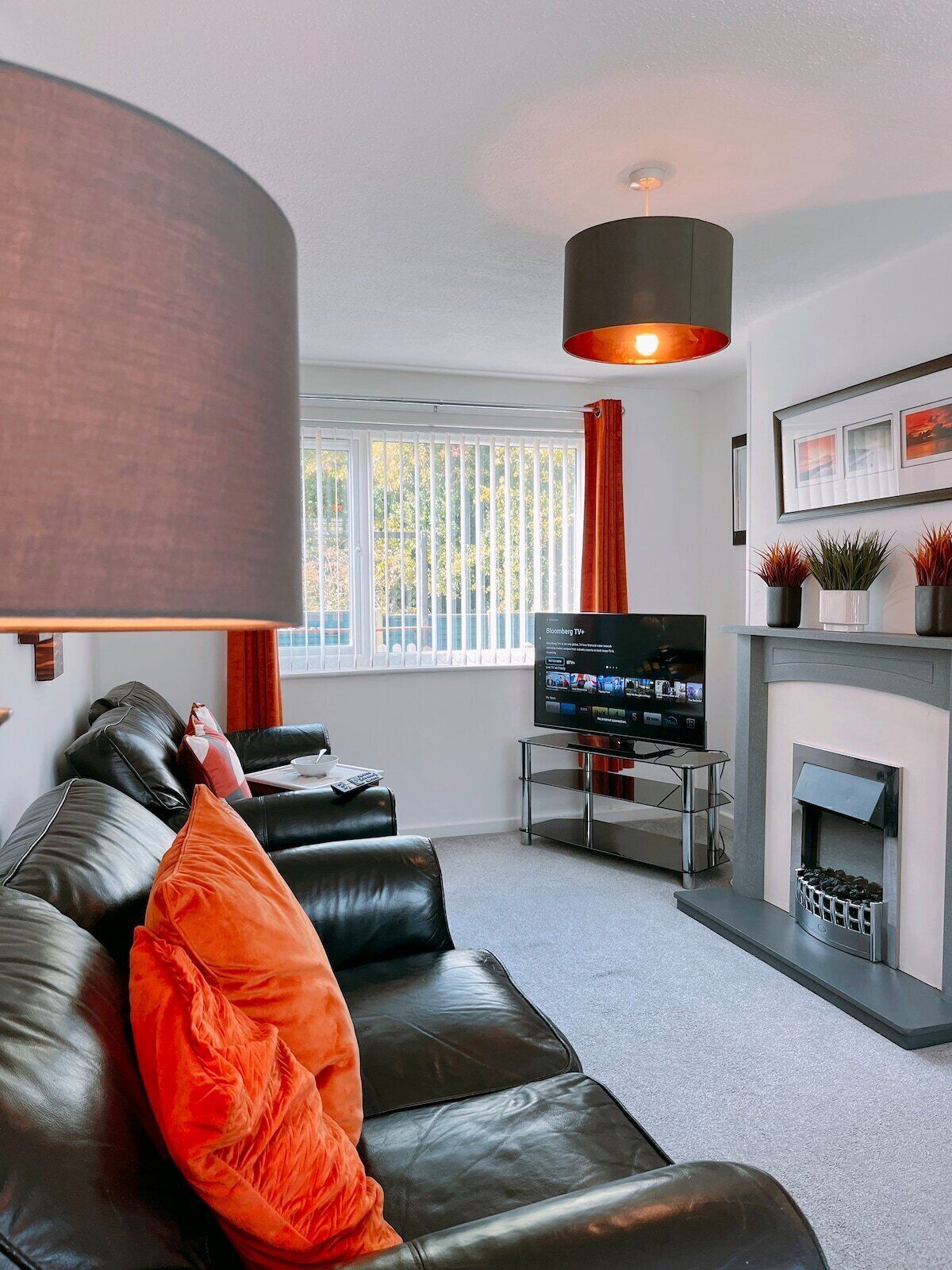 Modern 3 Bed House With Parking - Chorley Near M61 - Lancashire