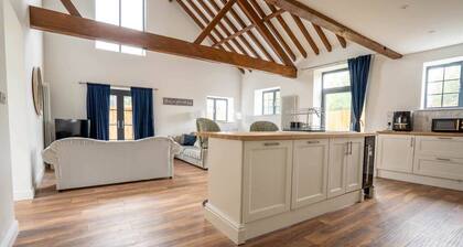 Rookery Park Barn five