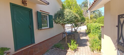Marvelous 2-bedroom bed & breakfast in Poggio Moiano