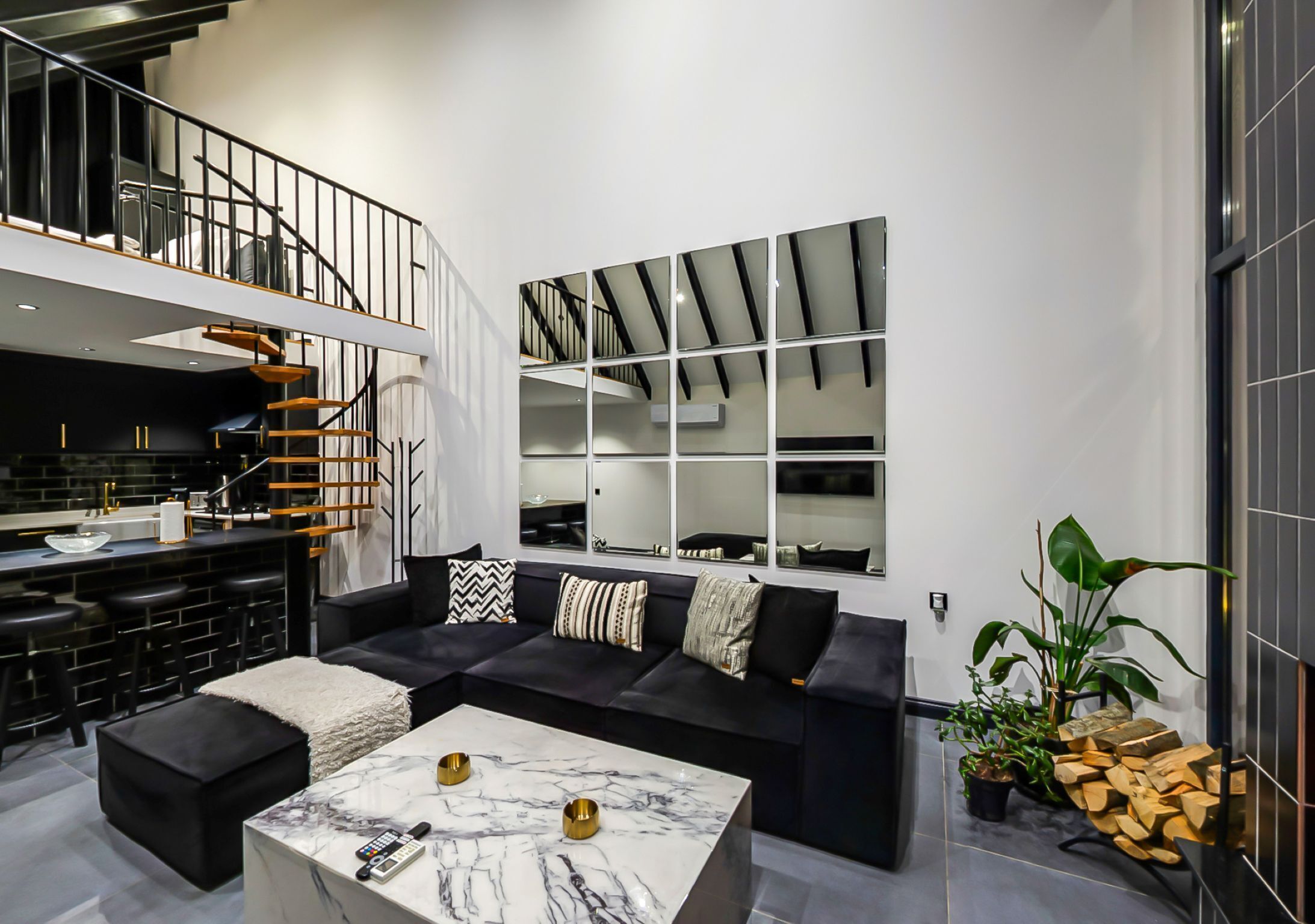 Villa | Laptop workspace, free WiFi