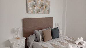 1 bedroom, iron/ironing board, WiFi, bed sheets - Susurro del Mar - Relax Apartment in La Restinga (La Restinga)