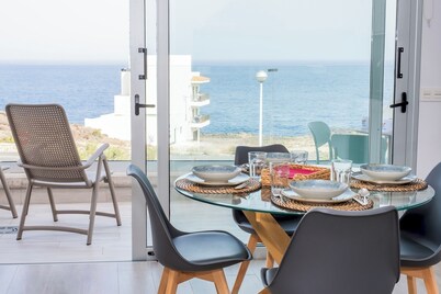 Home2Book Coastal Calm Las Eras, Patio & Rooftop