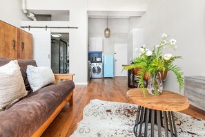 Apartment (0 Bedroom) | Interior - Gardens Loft Studio (Cape Town)