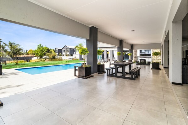 Interior - Mandalay Hideaway (Johannesburg)