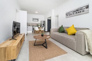 Interior - Mandalay Hideaway (Johannesburg)