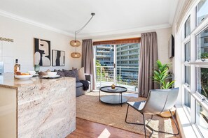 Apartment (1 Bedroom) | Interior - Harbour Terrace 7 (Cape Town)