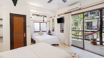 Traditional Quadruple Room, 2 Double Beds, Pool View