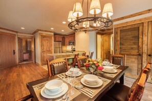 تناول الطعام