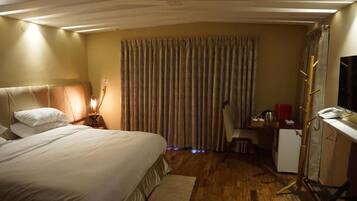 Executive Double Room, 1 Queen Bed