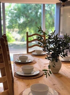 Dining - El Caseron Lower Barn at Quixote Farm (Pauma Valley)