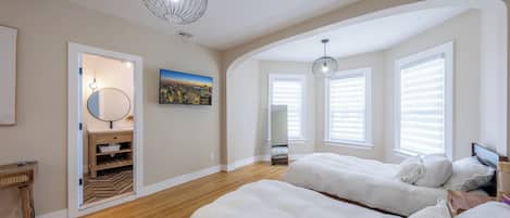 Luxury House, 6 Bedrooms, Private Pool, Pool View