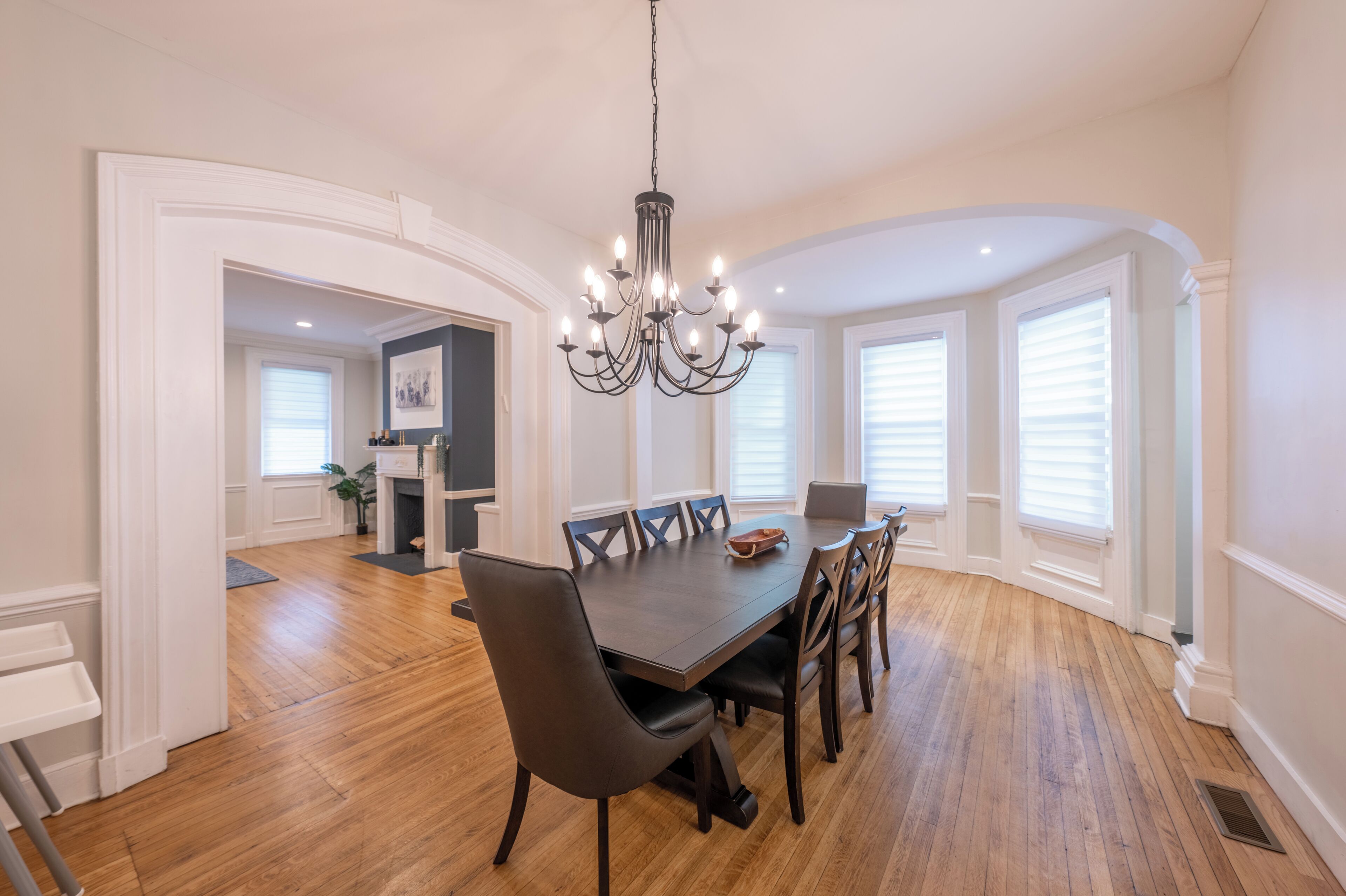 Rumah Mewah, 6 kamar tidur, kolam renang pribadi, pemandangan kolam renang | Ruang makan