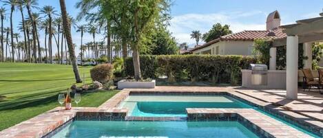 Alberca al aire libre