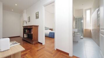 3 habitaciones, tabla de planchar con plancha y wifi gratis