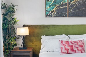 1 bedroom, iron/ironing board, bed sheets