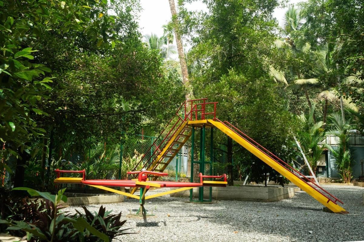 House, 4 Bedrooms, Accessible, Smoking | Children's area