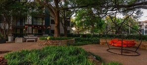Terrace/patio - Gorgeous 2BR next to the Domain 5094 (Austin)