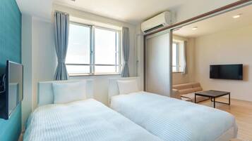 3 habitaciones, tabla de planchar con plancha, wifi y ropa de cama