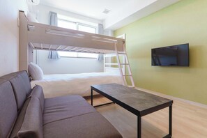 1 室のベッドルーム、アイロン / アイロン台、WiFi、ベッドシーツ