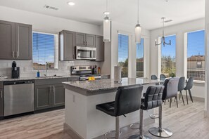 Fridge, microwave, oven, stovetop - Luxury 2BD/2BA Next to Airport 4384 (Del Valle)