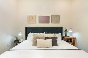 1 soverom, internettilgang og sengetøy