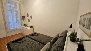 1 bedroom, iron/ironing board, WiFi, bed sheets