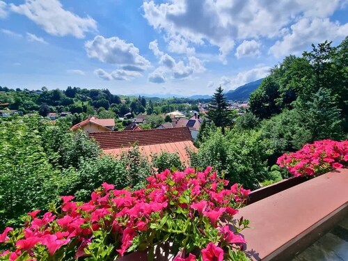 Gipfelgold | Balkon mit Zugspitzblick + Königscard