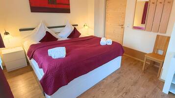 1 Schlafzimmer, Reisekinderbett, WLAN, Bettwäsche