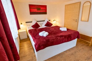 1 bedroom, travel crib, WiFi, bed sheets